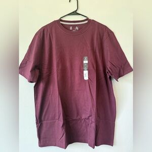 Xersion Short-Sleeve Crewneck Tee in Burgundy
